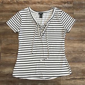 Striped LaceUp shirt M